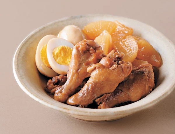 手羽元と大根の煮物