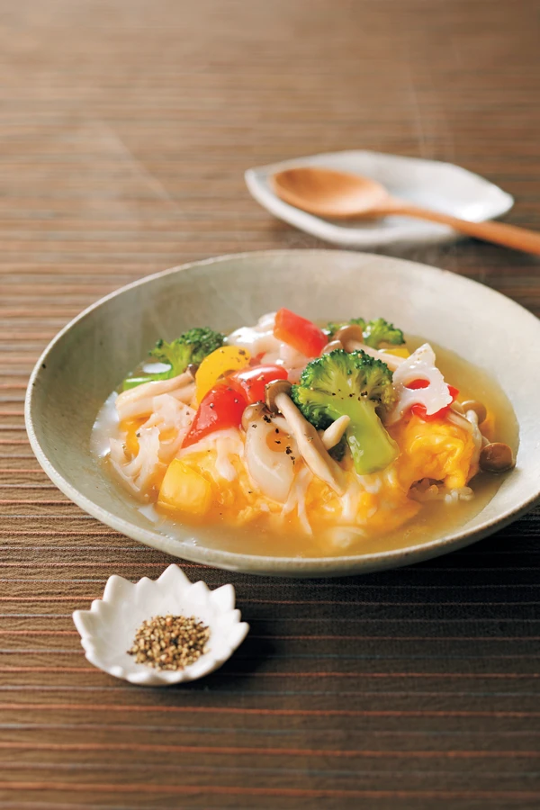 いろどり野菜の和風オムライス